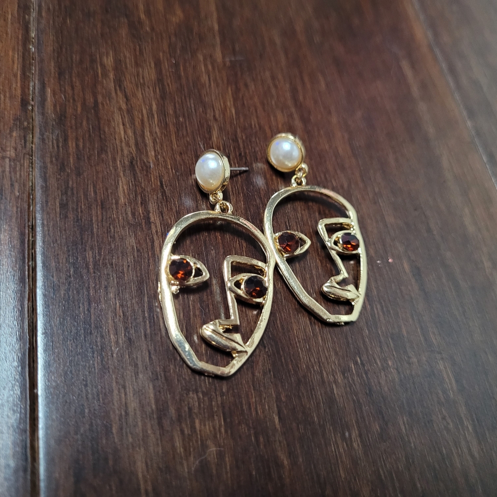 Gold Abstract Face Earrings with Pearl Accents